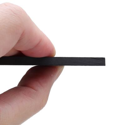 الصفيحة من ألياف الكربون عالية الجودة 1mm 1.5mm 2.5mm 3mm ألياف الكربون المصفوفة المصنعين إلى الترويج