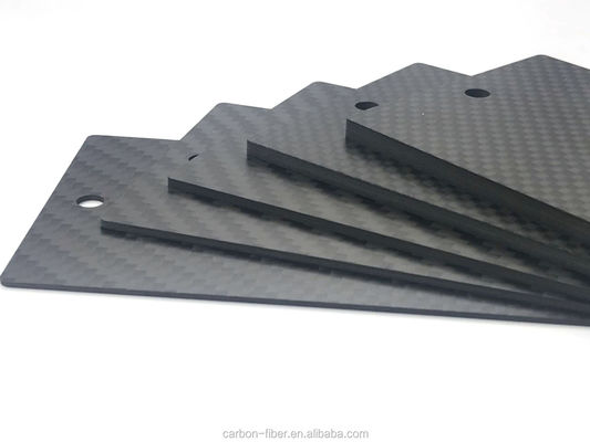مصنع أفضل مبيعات 3mm 3k ورق ألياف الكربون المصفوفة في نسيج ألياف الكربون 200 * 300mm
