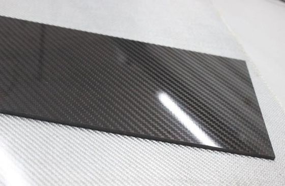 الطباعة الساخنة 1mm 1.5mm 2mm 3mm 4mm 3K Twill اللامع للكربون