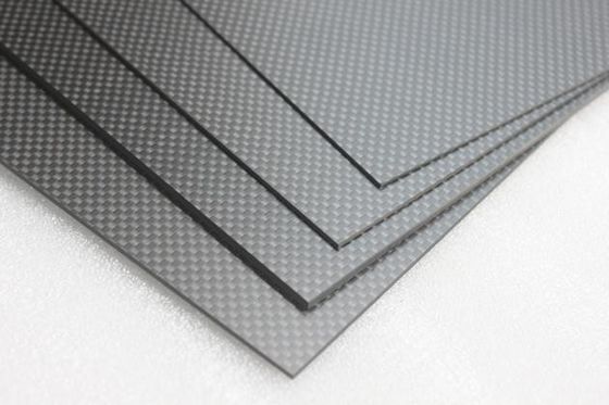 مبيعات ساخنة 500 * 1000mm 3K لوحات الألياف الكربونية المختلطة